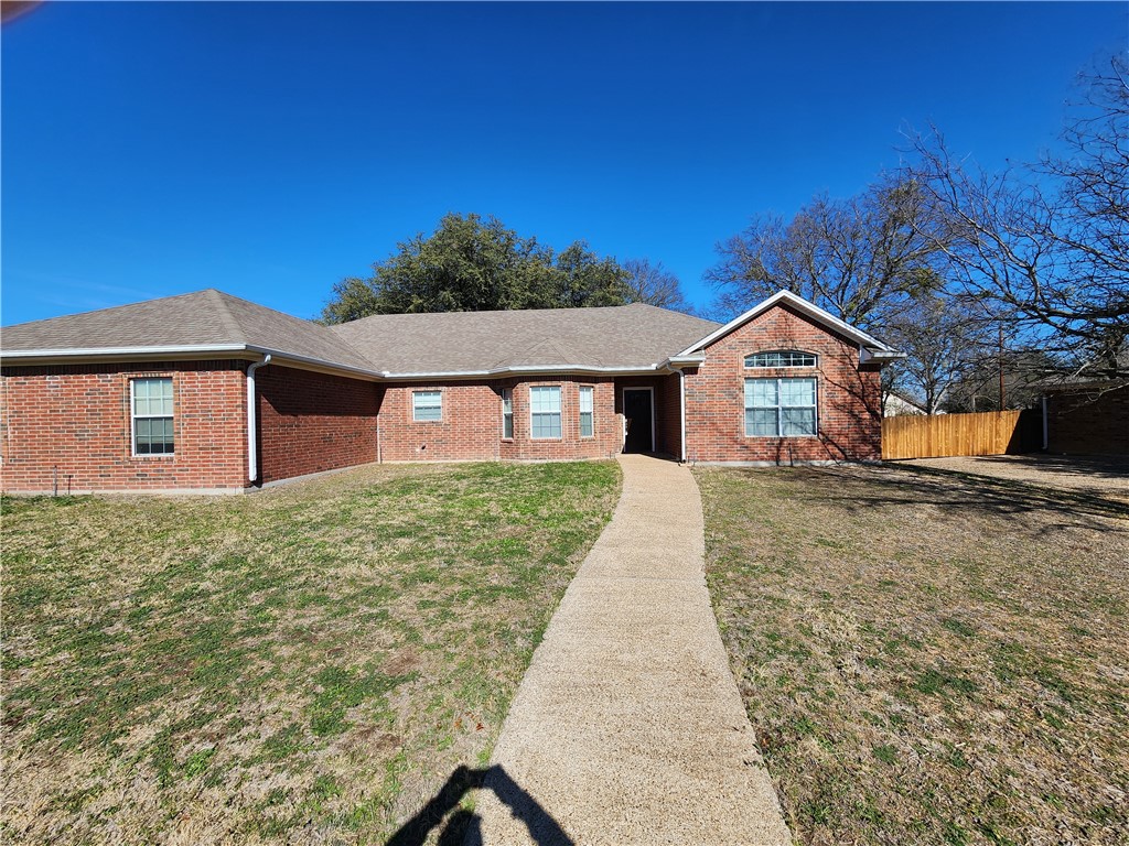 371 W 2nd Street Crawford TX 76638