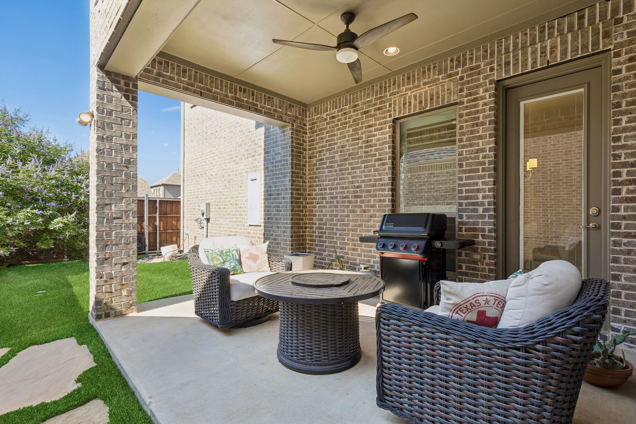2232 Royal Crescent Drive N Flower Mound TX 75028