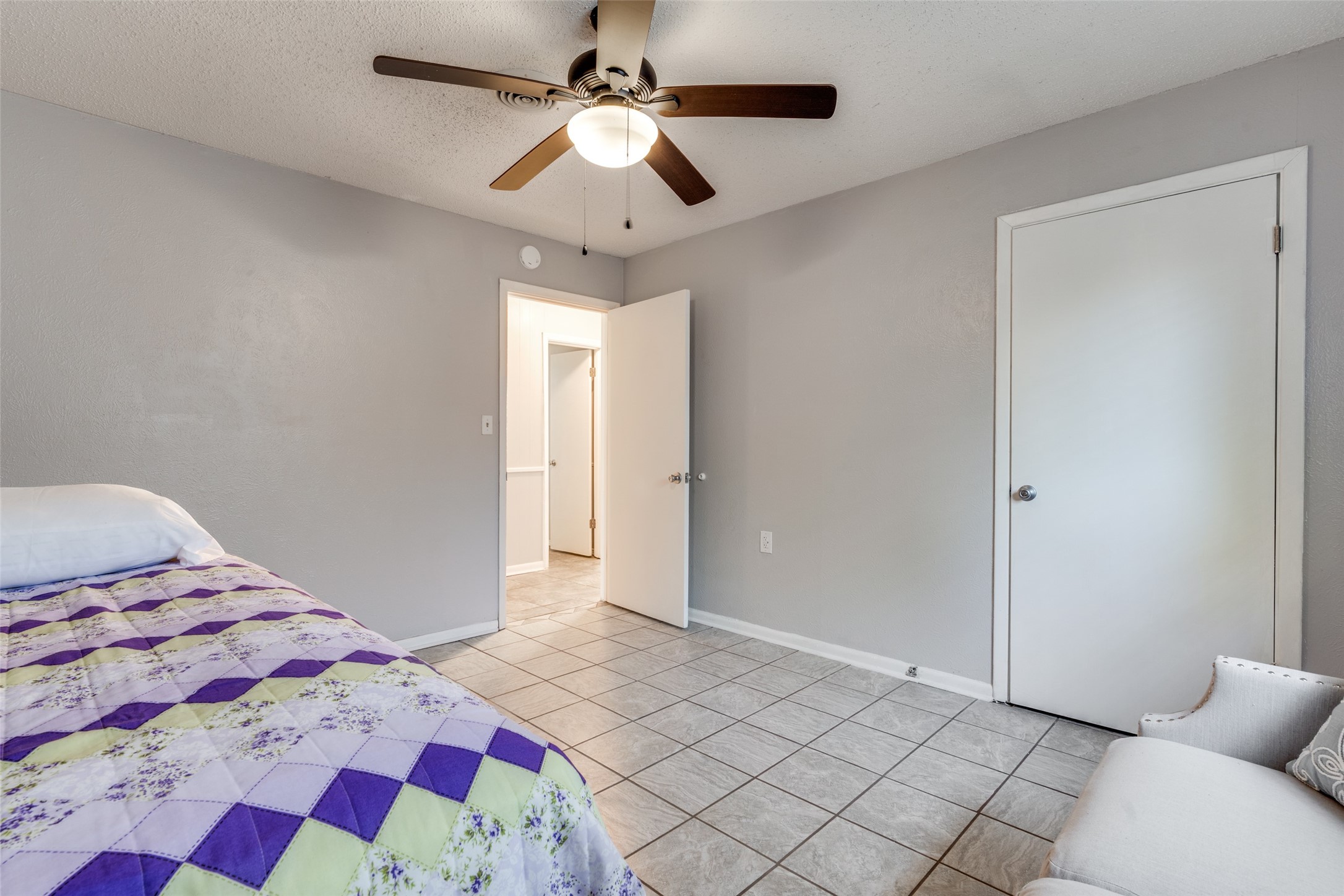 1505 N Matthews Street Bowie TX 76230