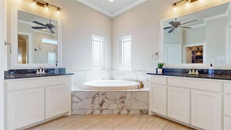 138 Chisos Drive Decatur TX 76234
