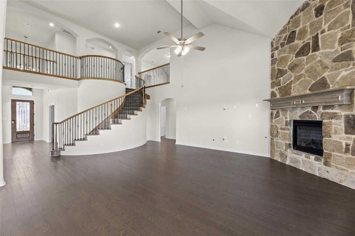 320 Cheyenne Mountain Drive Ovilla TX 75154