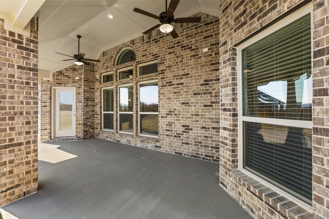 320 Cheyenne Mountain Drive Ovilla TX 75154
