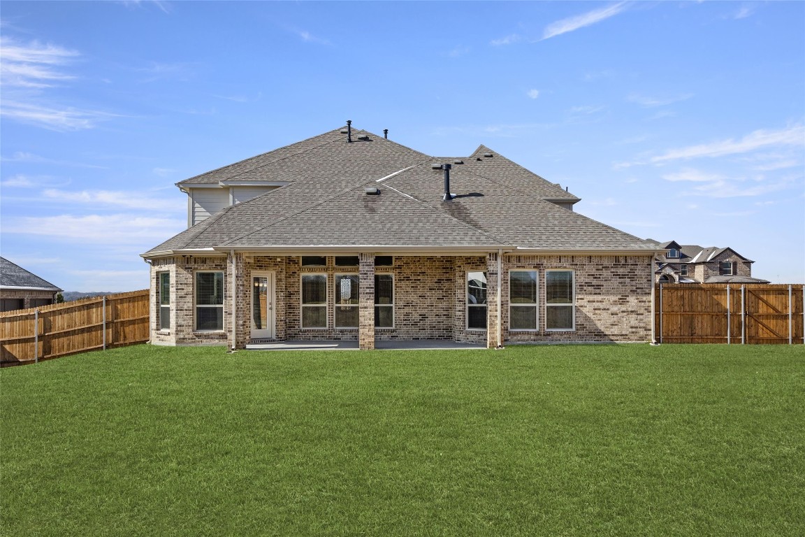 320 Cheyenne Mountain Drive Ovilla TX 75154