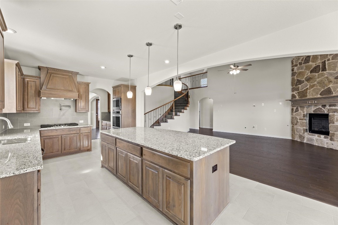 320 Cheyenne Mountain Drive Ovilla TX 75154