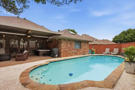 1516 Glastonbury Drive Plano TX 75075