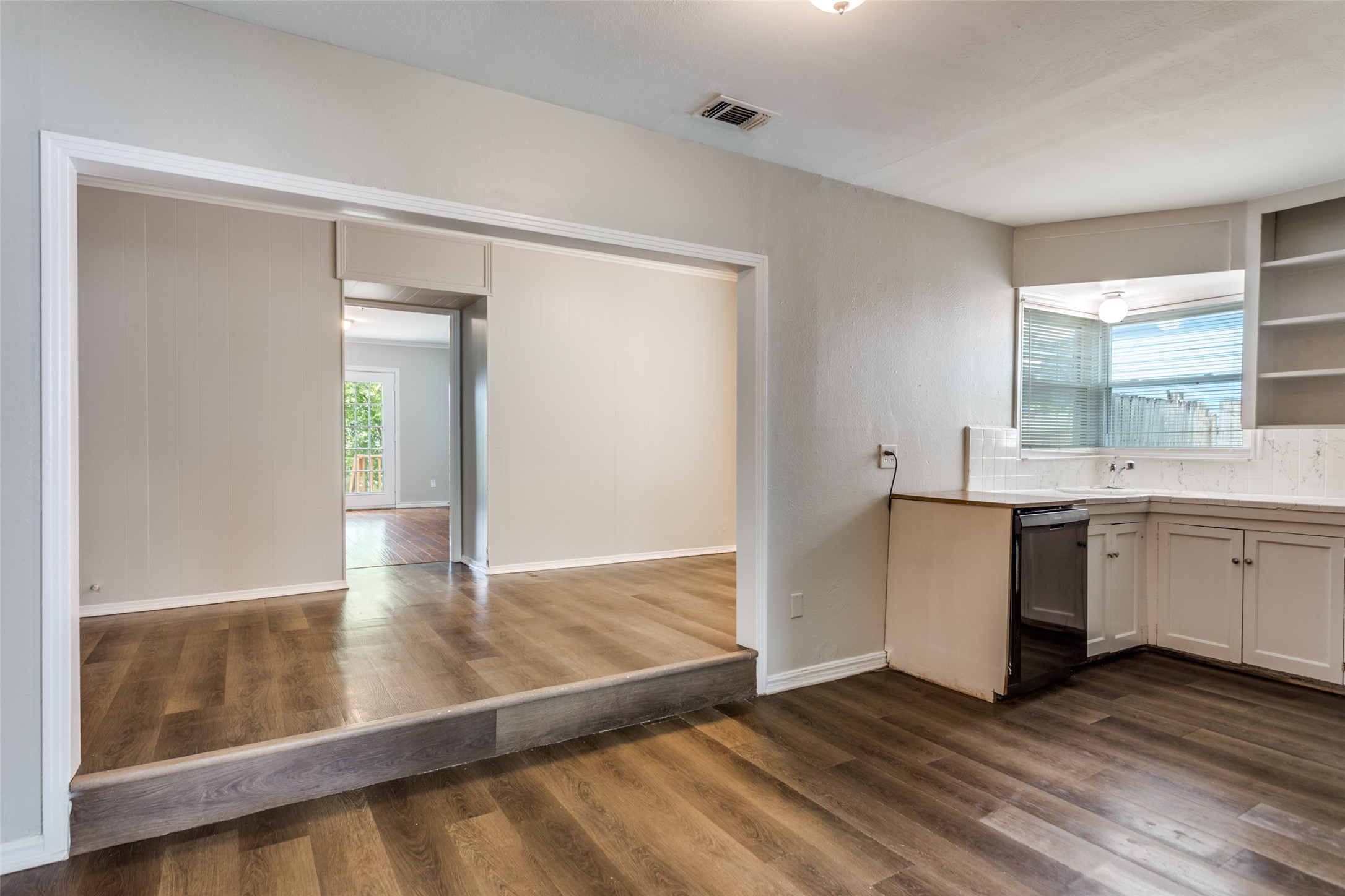 2624 Frazier Avenue Fort Worth TX 76110
