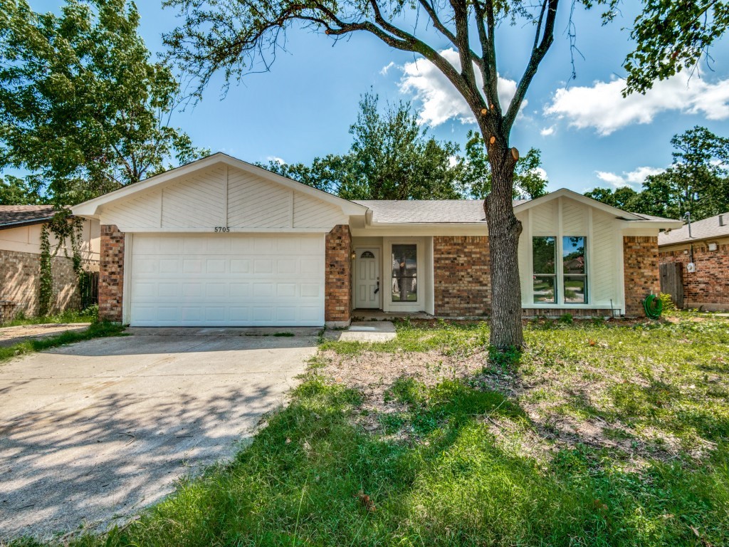 5705 Pagoda Drive Arlington TX 76017