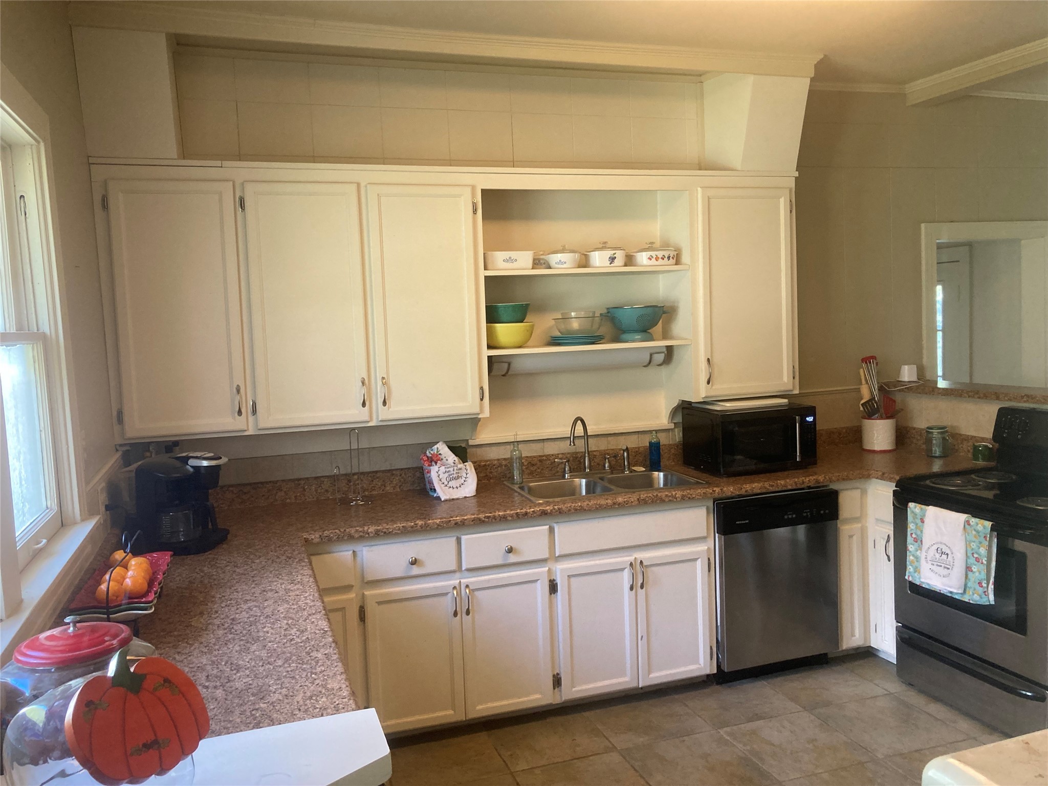 915 Cherry Street Graham TX 76450