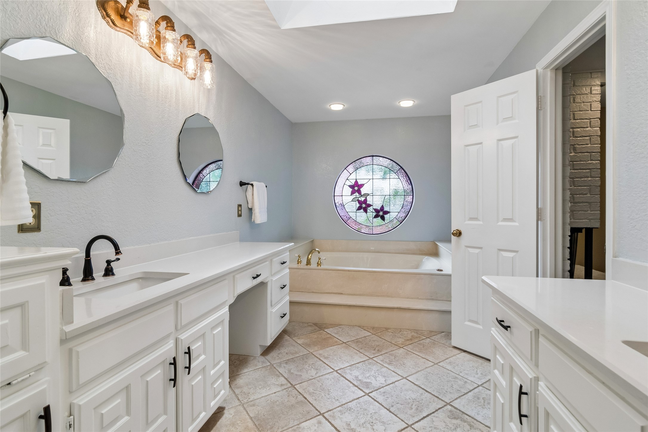 4008 Brookside Drive Bedford TX 76021