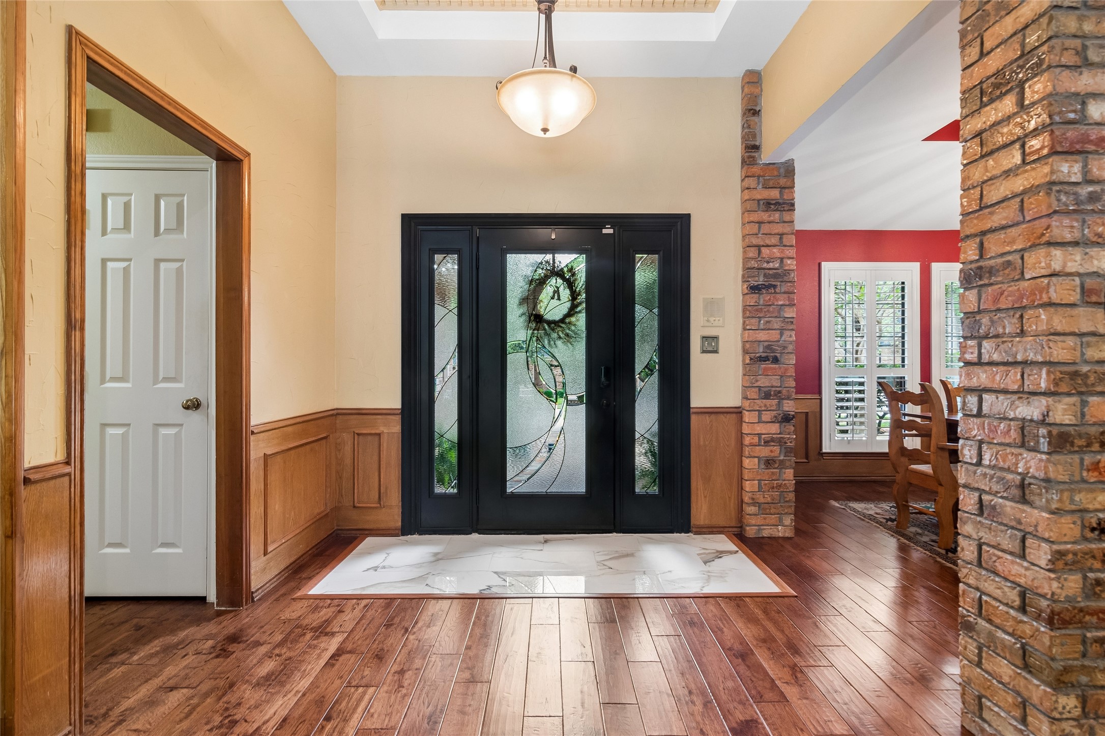 4008 Brookside Drive Bedford TX 76021