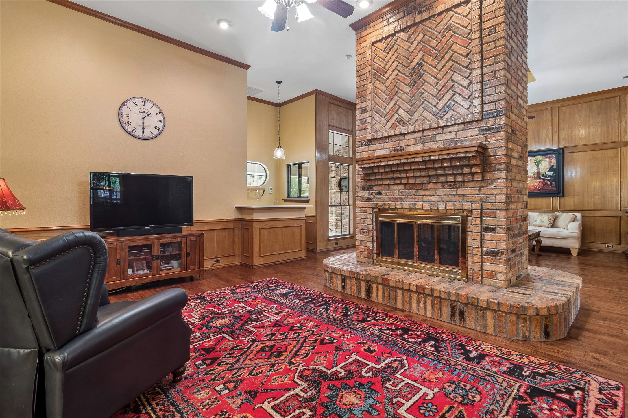 4008 Brookside Drive Bedford TX 76021