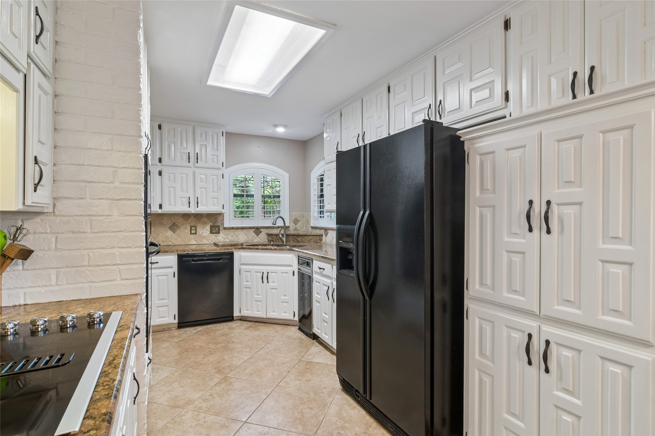 4008 Brookside Drive Bedford TX 76021