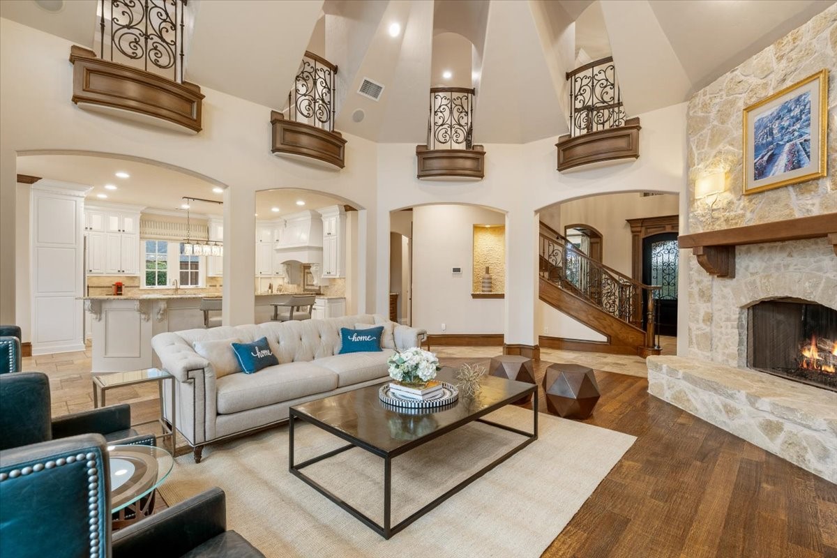 1029 Long Isles Lane Lewisville TX 75056