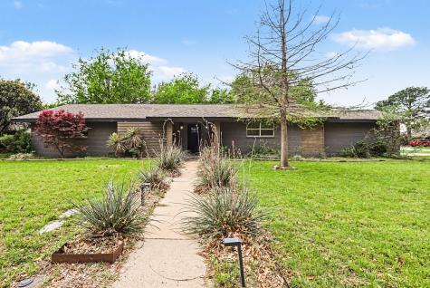 4241 Whitfield Avenue Fort Worth TX 76109