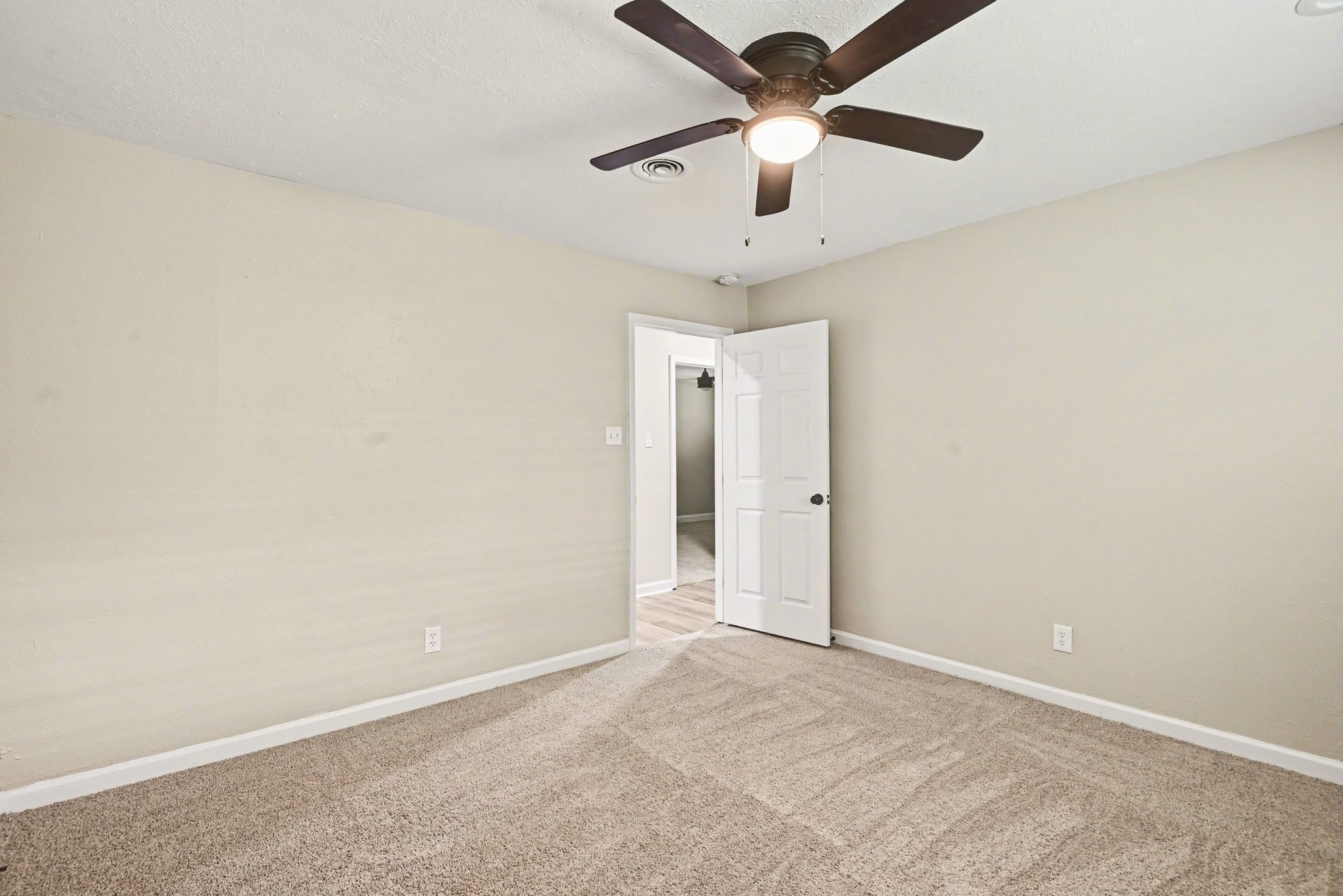 4241 Whitfield Avenue Fort Worth TX 76109