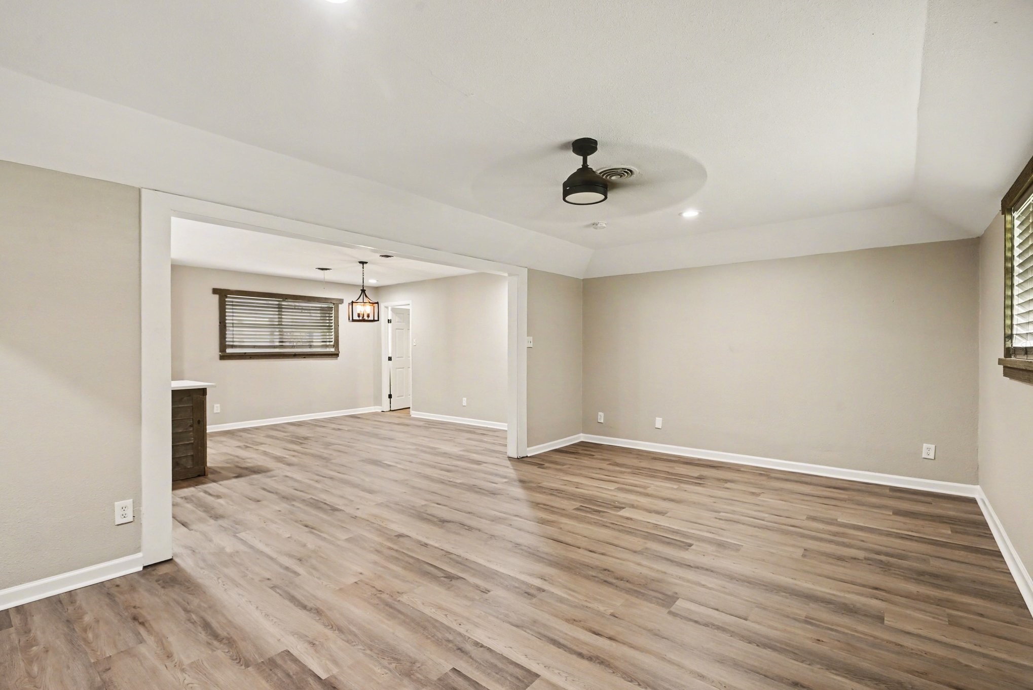 4241 Whitfield Avenue Fort Worth TX 76109