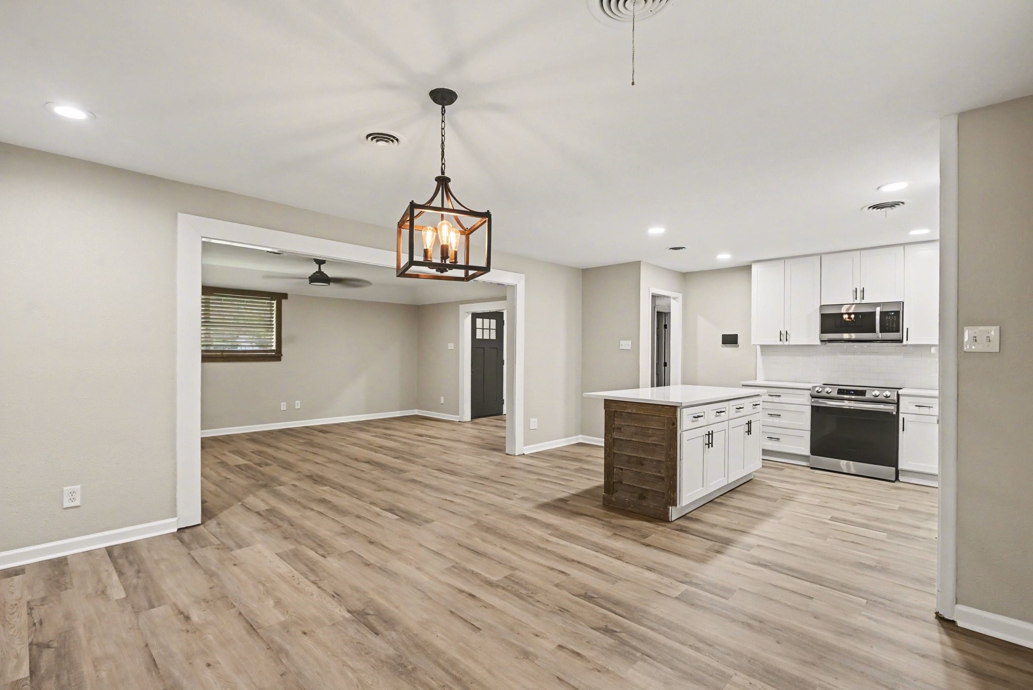 4241 Whitfield Avenue Fort Worth TX 76109