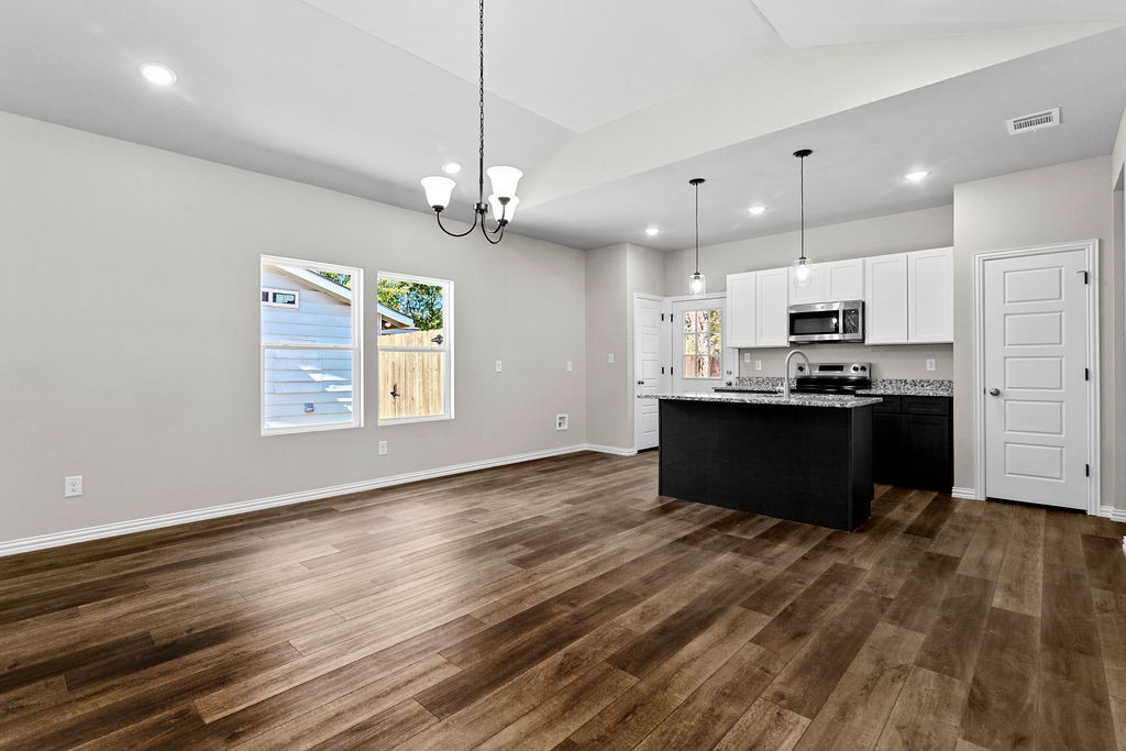 5816 Montague Street Fort Worth TX 76119