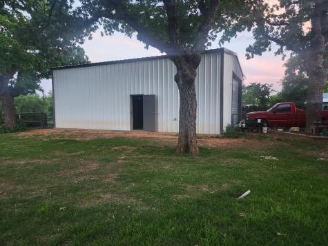 2055 Highway 589 Sidney TX 76474