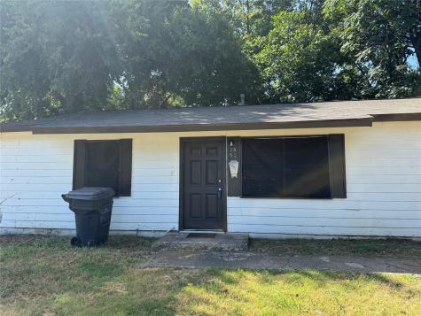 3850 Basswood Drive Dallas TX 75241