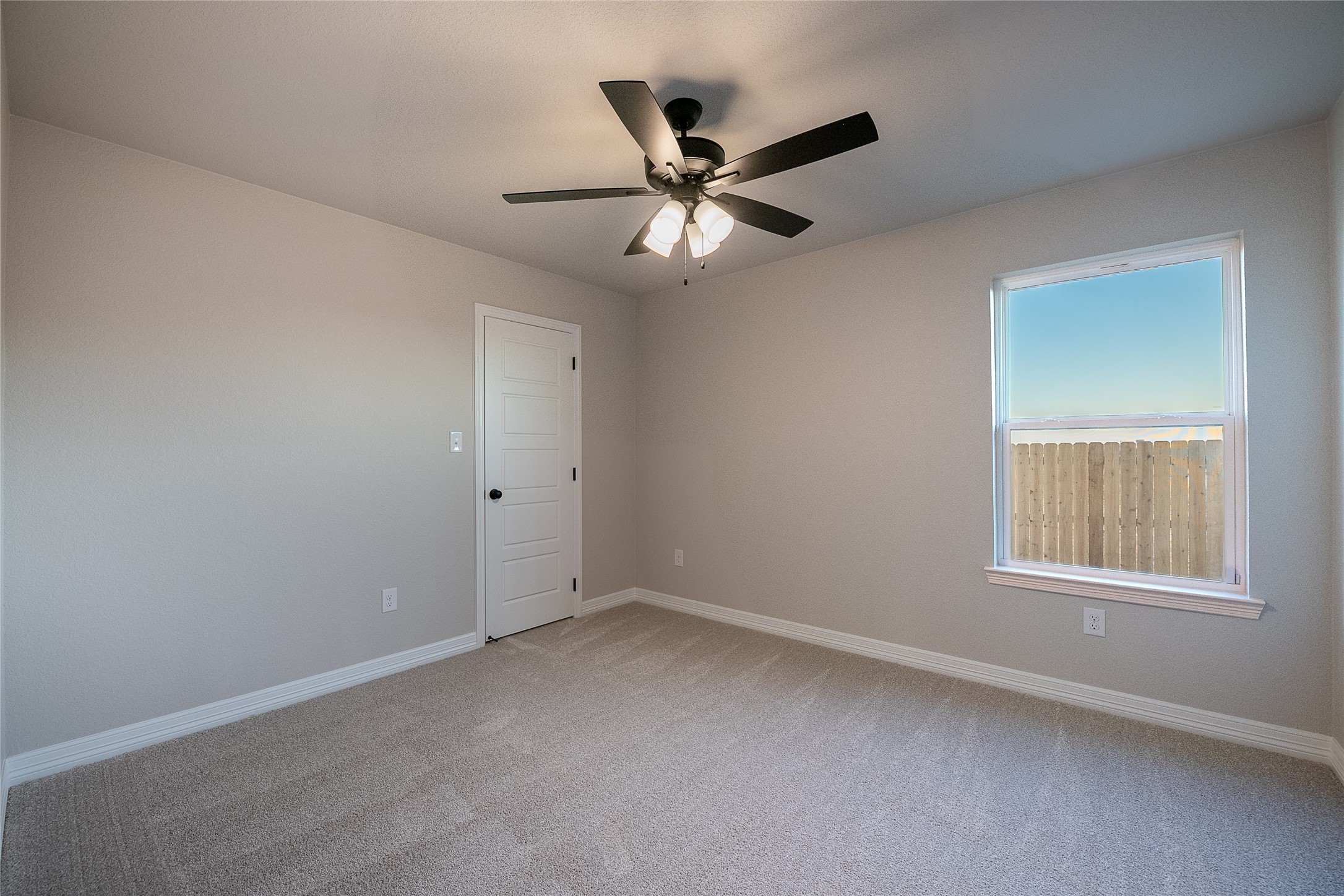 1404 Red Rock Road Hewitt TX 76643
