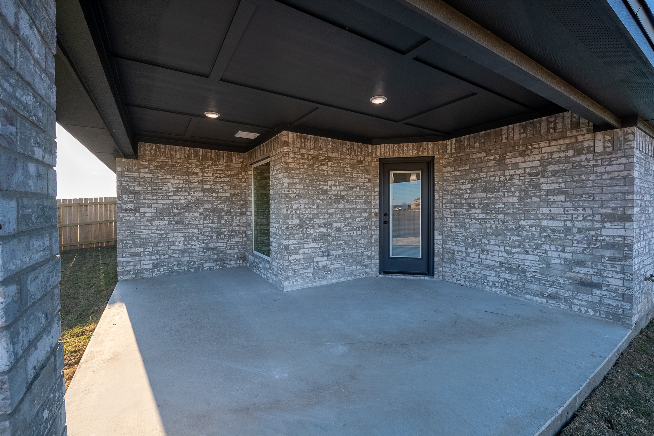 1404 Red Rock Road Hewitt TX 76643
