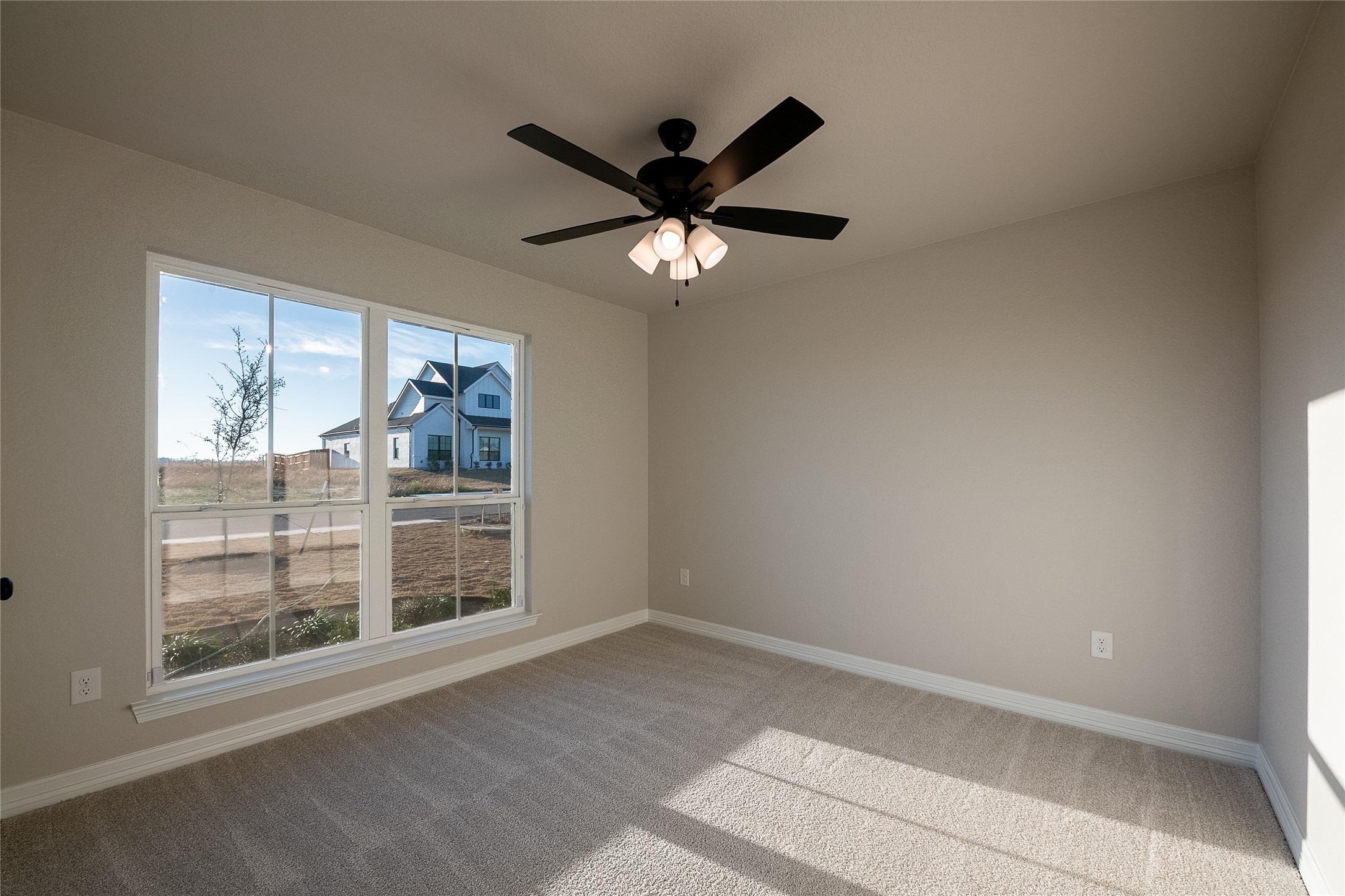 1404 Red Rock Road Hewitt TX 76643