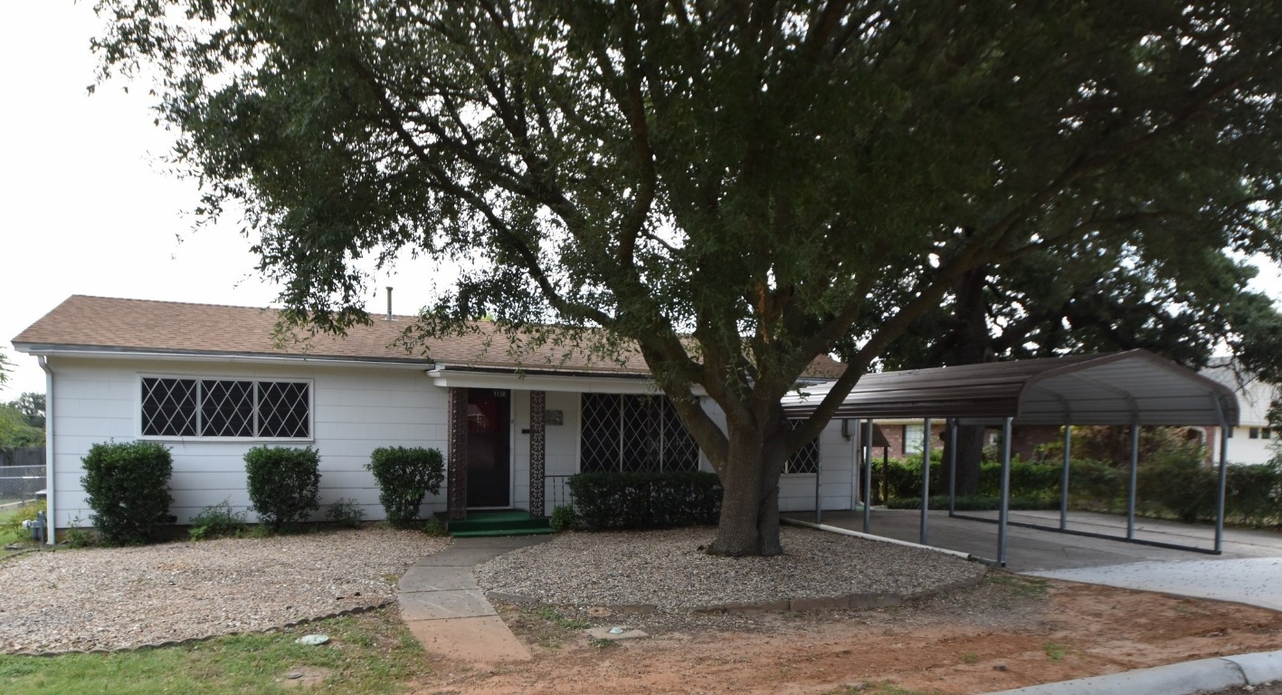 1138 W Swan Street Stephenville TX 76401