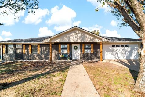 435 York Street Paris TX 75460