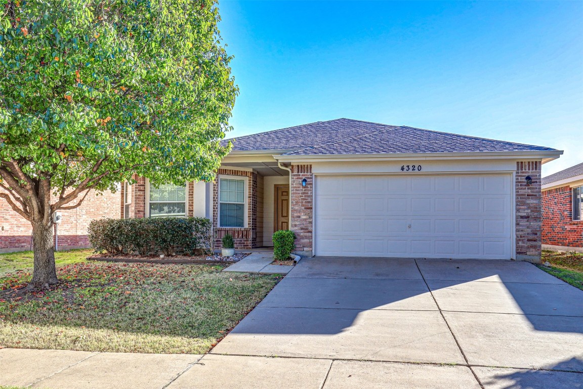 4320 Silverwood Trail Fort Worth TX 76244