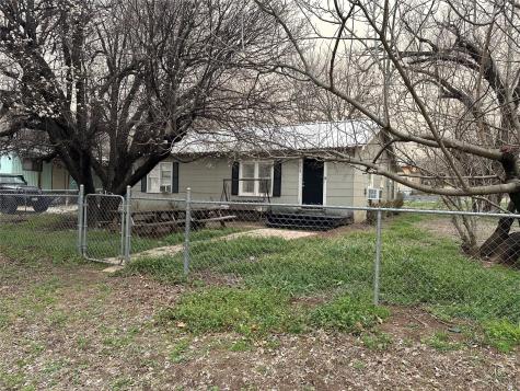 209 2nd Street Glen Rose TX 76043