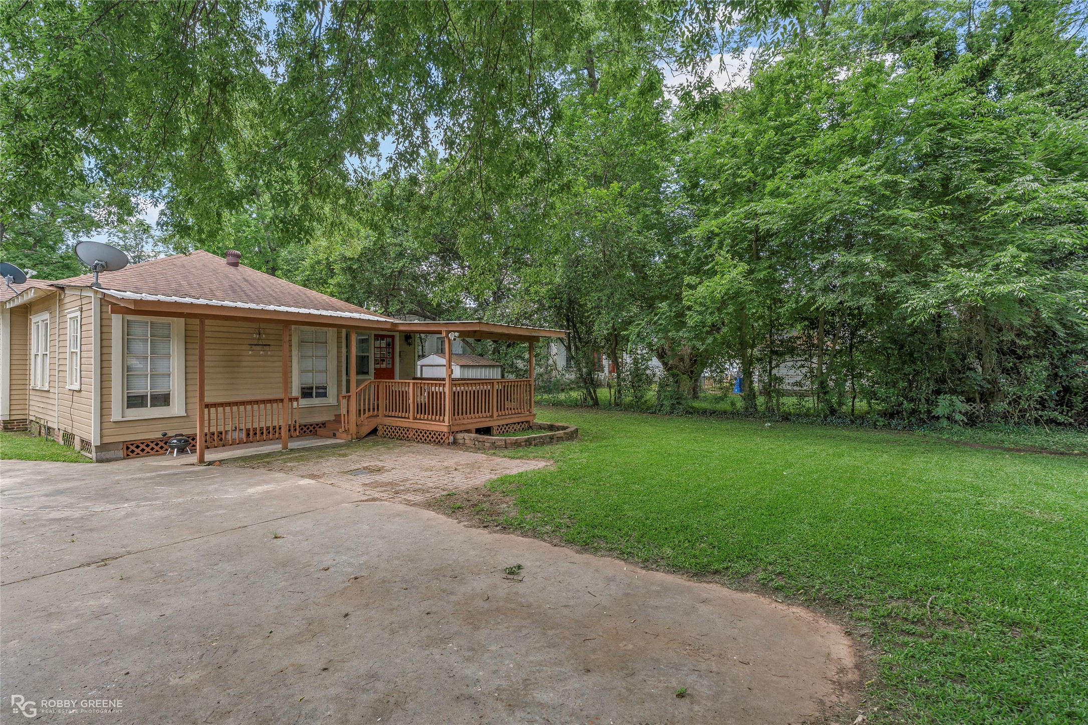 126 Carrollton Avenue Shreveport LA 71105