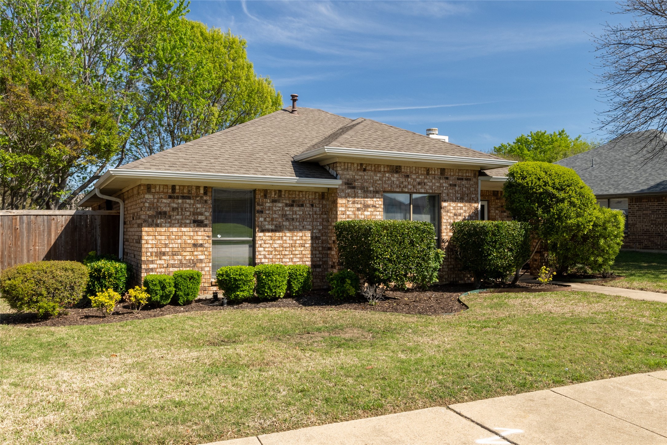 805 Azalia Drive Lewisville TX 75067
