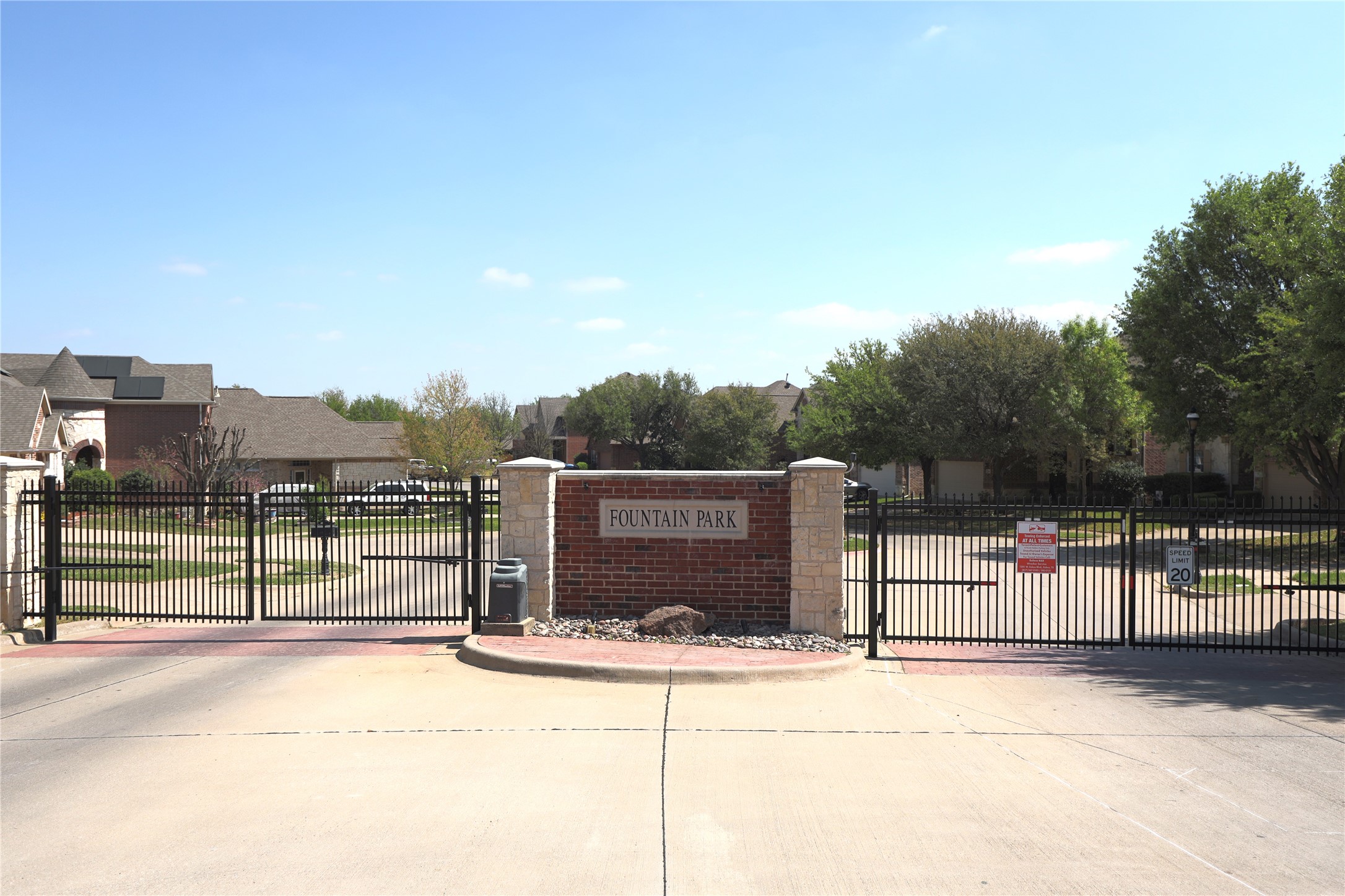 209 Park Meadows Drive Euless TX 76039