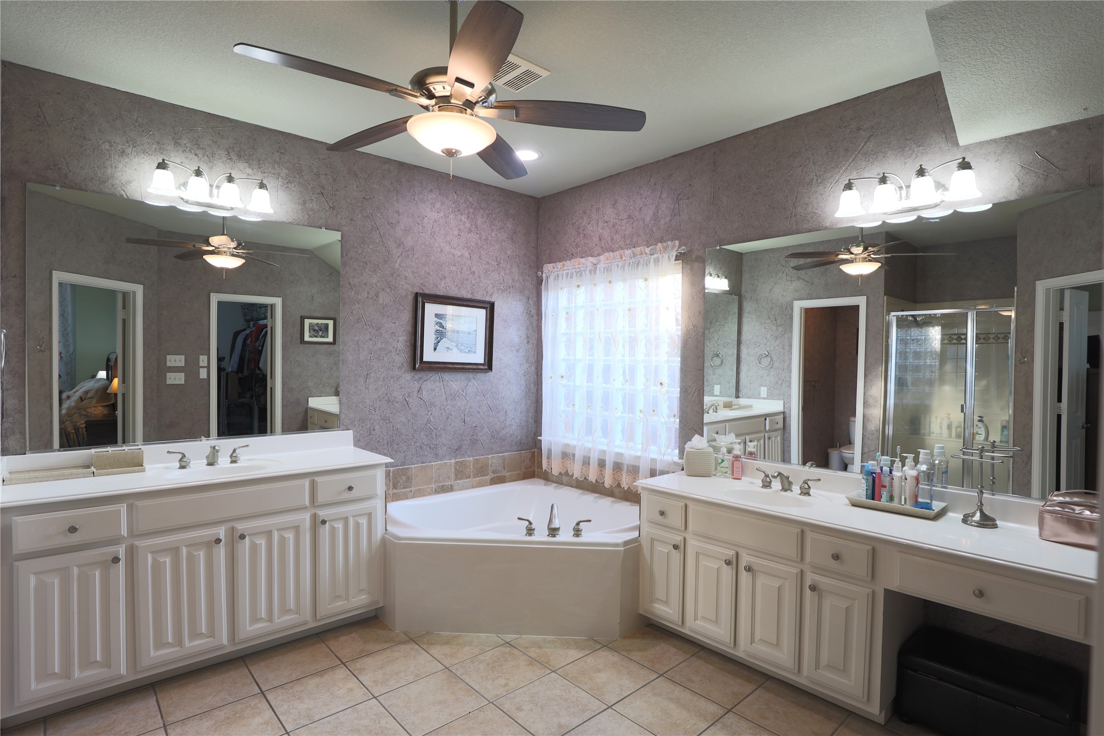 209 Park Meadows Drive Euless TX 76039