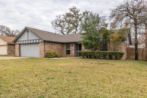 5711 Overridge Court Arlington TX 76017