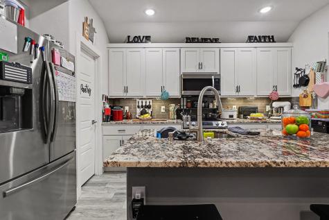 220 Poinsetta Drive Palmer TX 75152