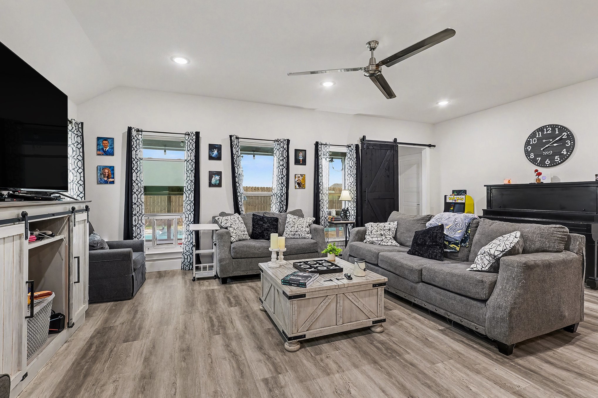 220 Poinsetta Drive Palmer TX 75152