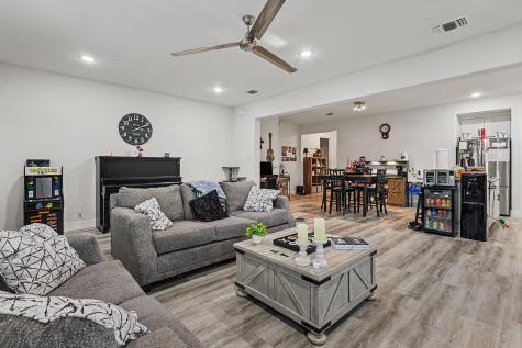 220 Poinsetta Drive Palmer TX 75152