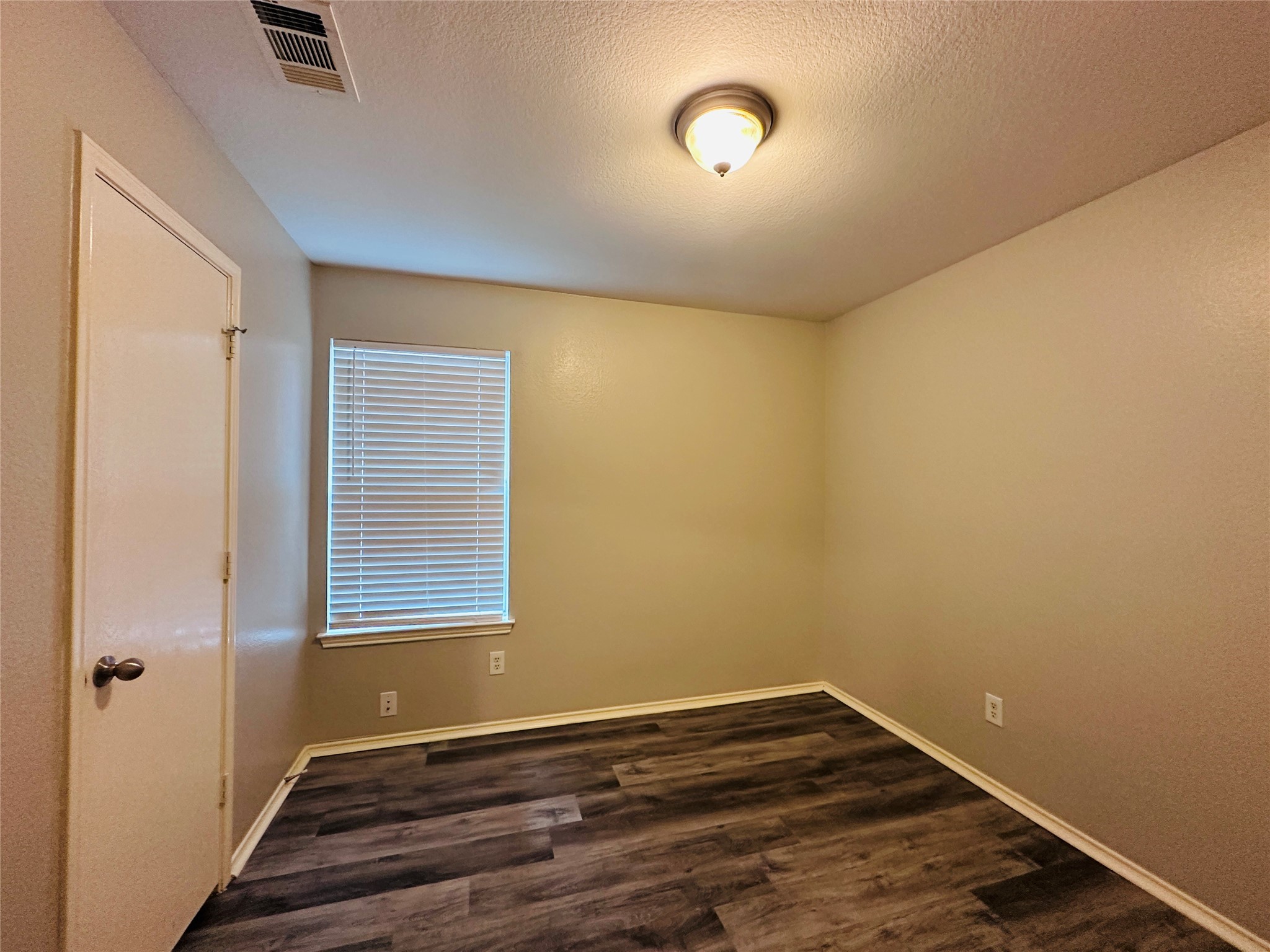 2013 Deniro Drive Fort Worth TX 76134