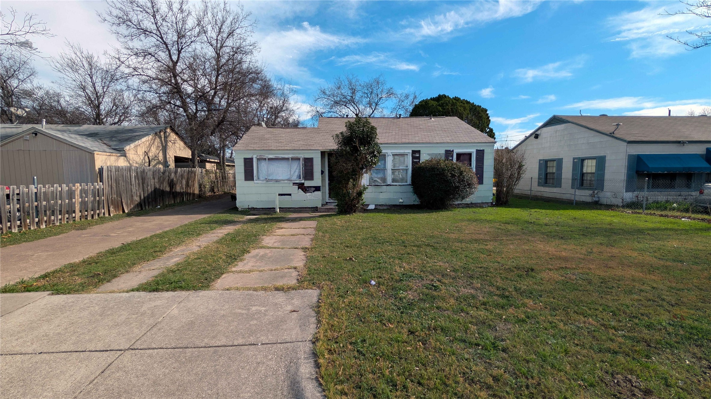 3221 New York Avenue Fort Worth TX 76110