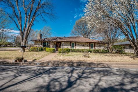 1201 Holt Avenue Desoto TX 75115