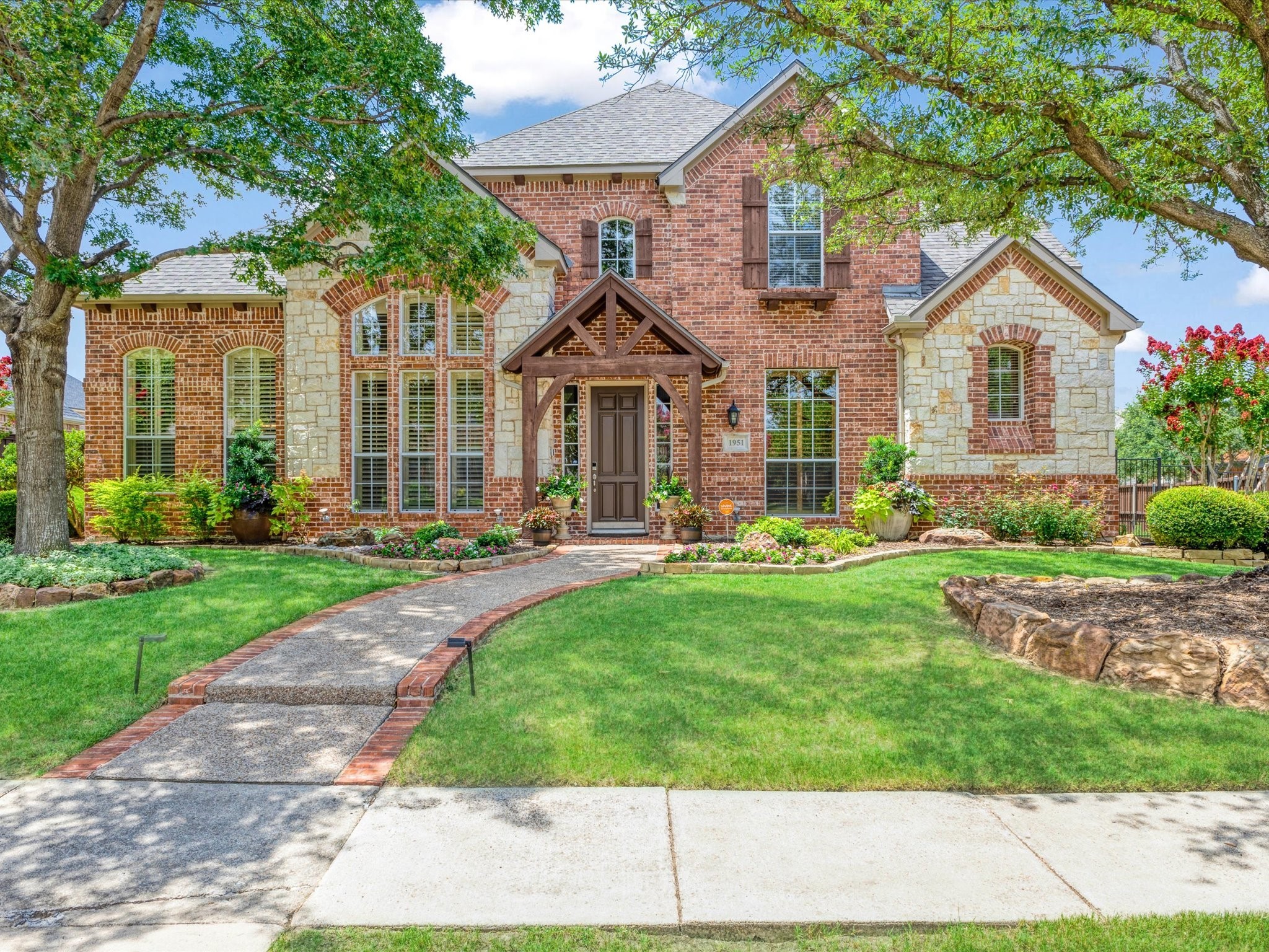 1951 Spindletop Trail Frisco TX 75033