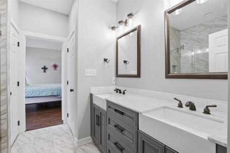 5016 Elizabeth Street Granbury TX 76048