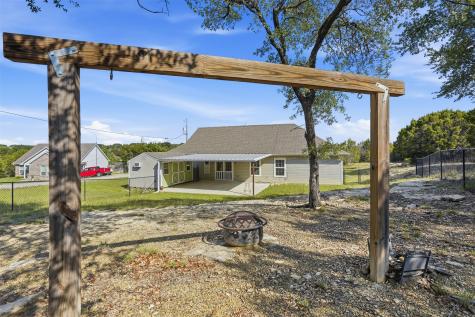 5016 Elizabeth Street Granbury TX 76048