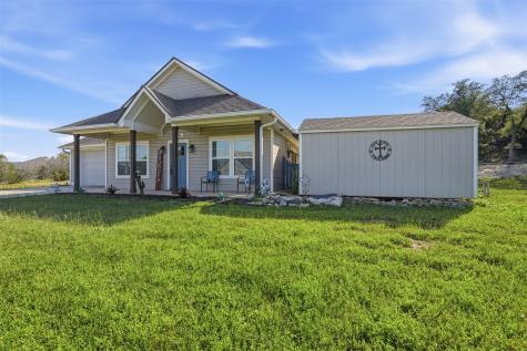 5016 Elizabeth Street Granbury TX 76048