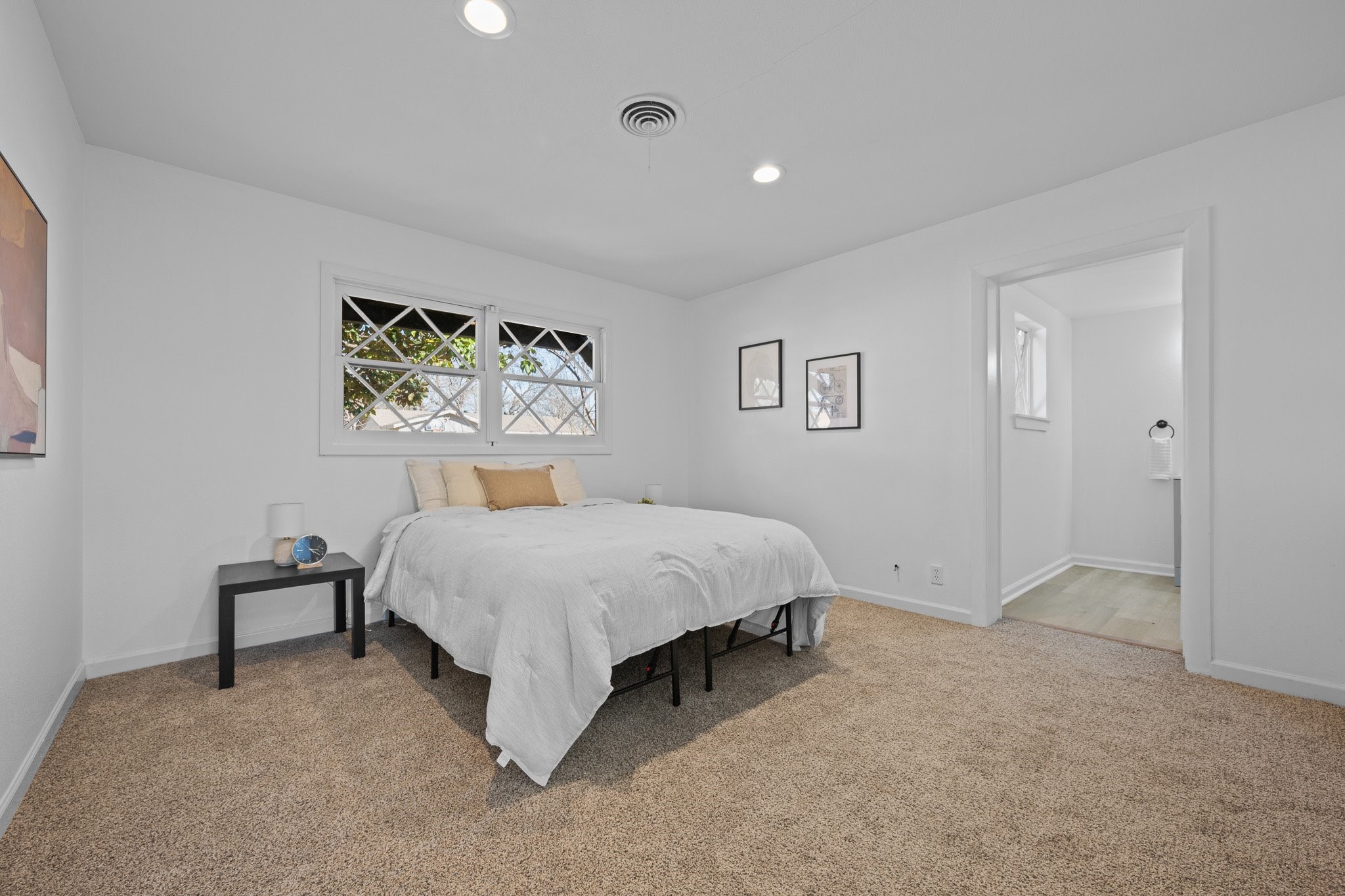 108 Hilltop Drive Grandview TX 76050