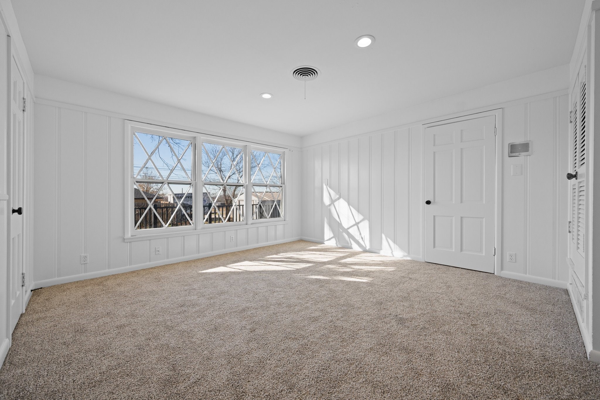 108 Hilltop Drive Grandview TX 76050