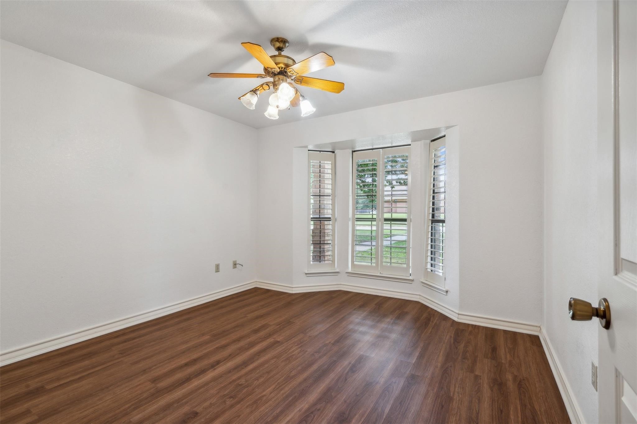 105 Tanglewood Stephenville TX 76401