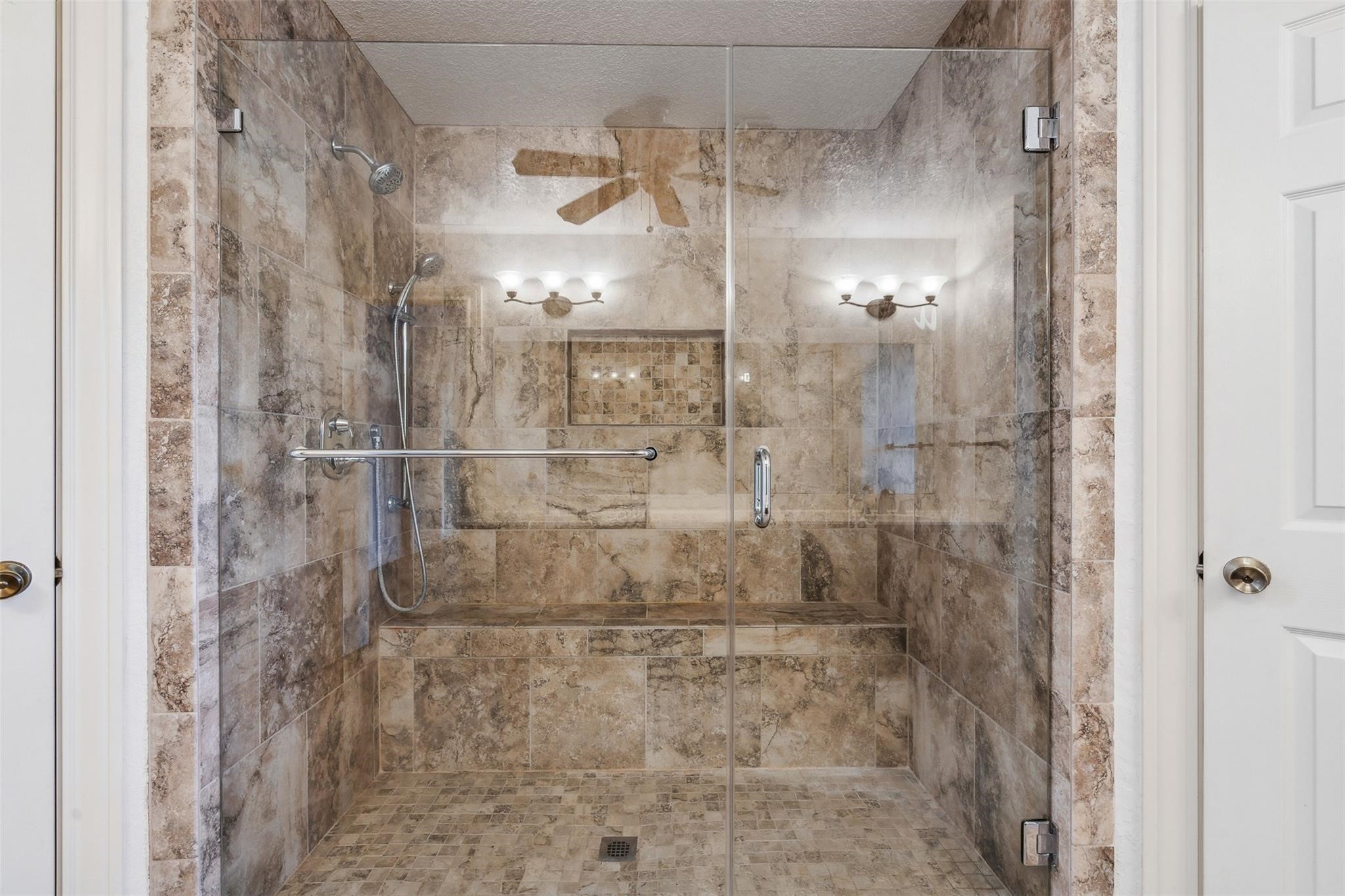 105 Tanglewood Stephenville TX 76401